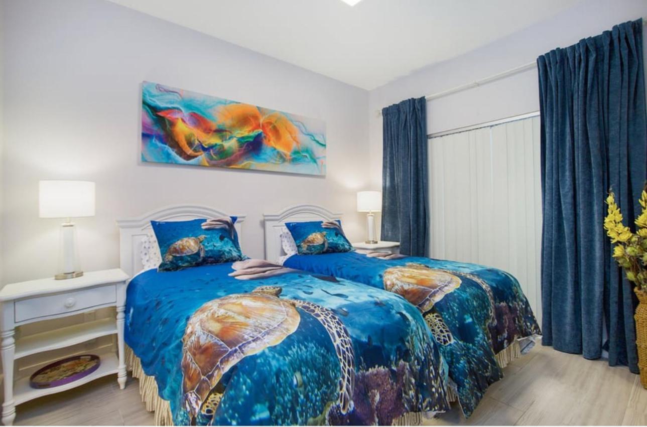 Naples Dream At Wtc With Heated Pool Spa Sauna 7 Bicycles And 3 Mls To Beach Εξωτερικό φωτογραφία